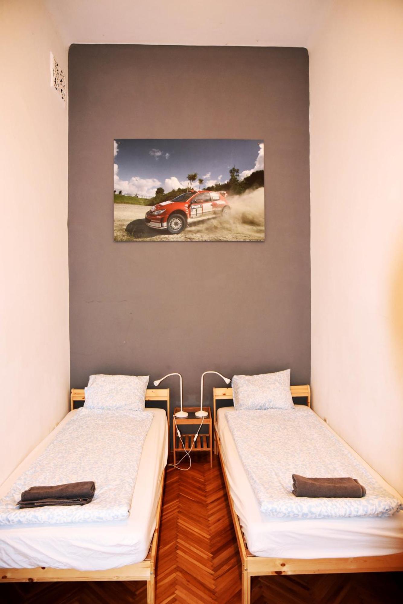 Free Parking Sega Rally Apartment 布达佩斯 外观 照片