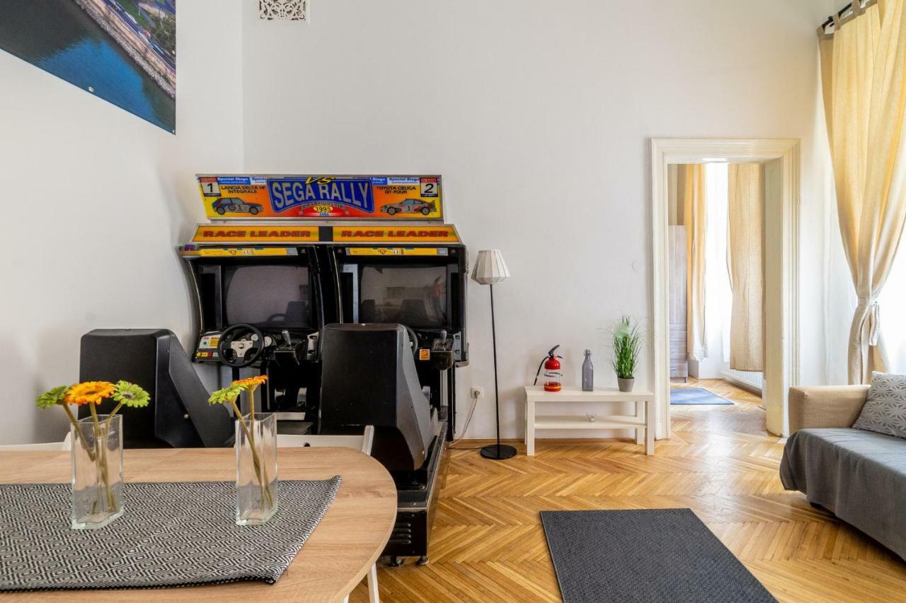 Sega Rally Apartment 布达佩斯 外观 照片